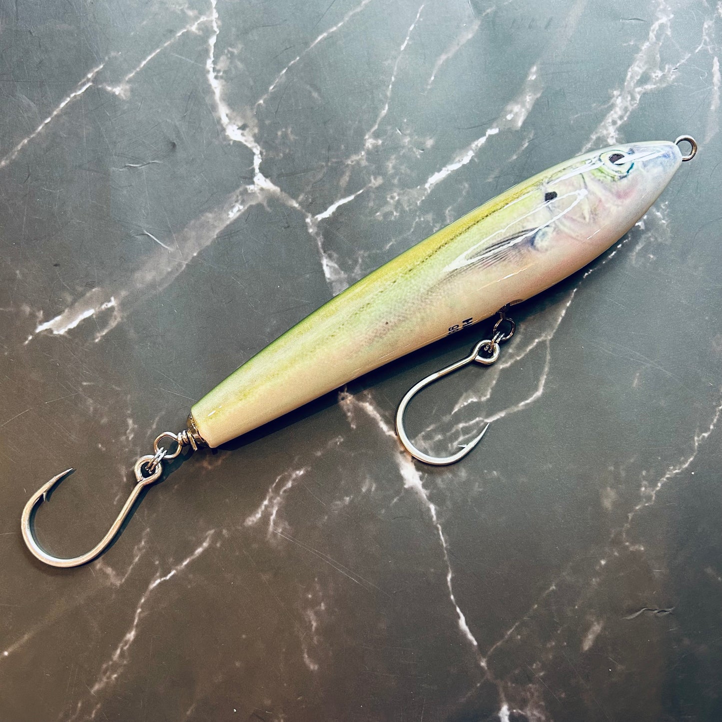 200mm/90gram 'KOHERU' HAKU STICK BAIT