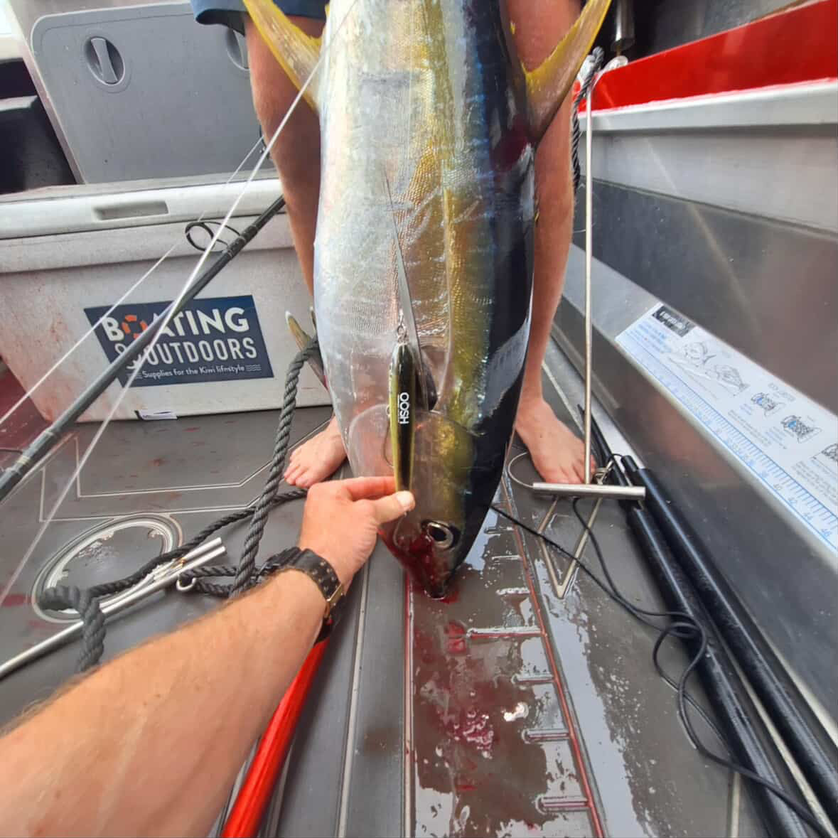 160mm/45gram 'KOHERU' HAKU STICK BAIT