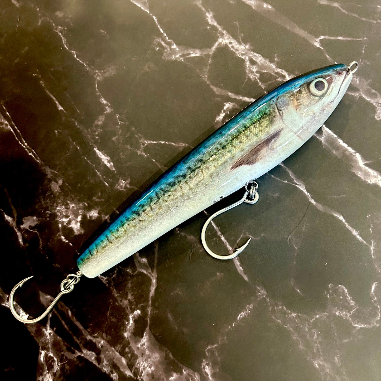 225mm/140gram 'SLIMY MACKEREL' HAKU STICK BAIT -